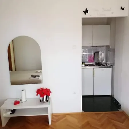 Apartment Centar And Sea View Makarska